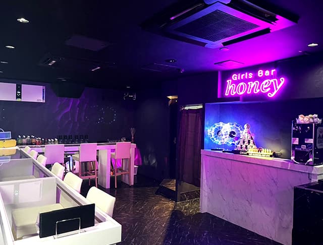 Girls bar honey(ハニー)
